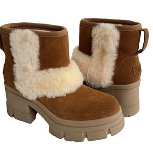 UGG Women's Brown and Cream Shearling Boots